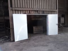 Feuerschutztür geöffnet